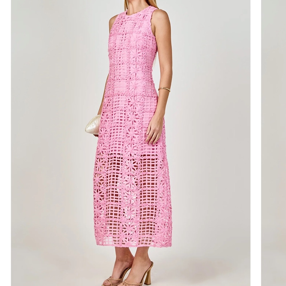 Endless Rose pink textured midi dress size small